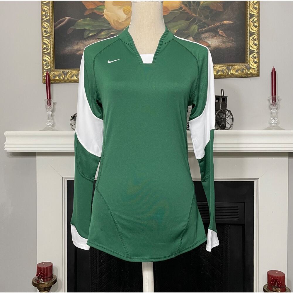 Nike Team FIT DRY Women's Embroidered Swoosh Long Sleeve Shirt Medium